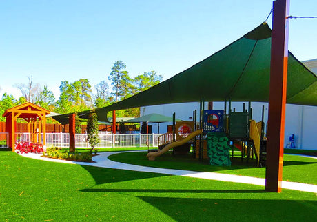 GREEN-SUN-SHADE-SAIL