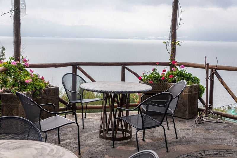 OPTIMIZING GARDEN FURNITURE FOR A VIBRANT BALCONY OASIS LOVE STORY